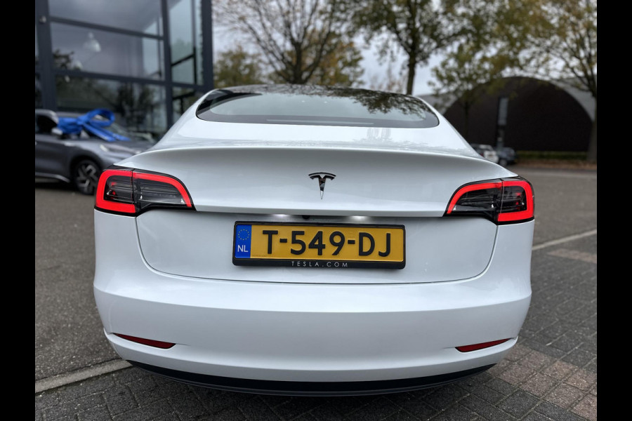 Tesla Model 3 Standard RWD Plus 60 kWh WARMTEPOMP| TESLA GARANTIE VOLLEDIG T/M 06-2027/80.000KM | AANDRIJFLIJN EN ACCU T/M 06-2031/192.000KM|