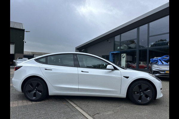 Tesla Model 3 Standard RWD Plus 60 kWh WARMTEPOMP| TESLA GARANTIE VOLLEDIG T/M 06-2027/80.000KM | AANDRIJFLIJN EN ACCU T/M 06-2031/192.000KM|