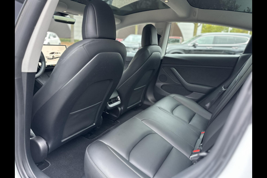 Tesla Model 3 Standard RWD Plus 60 kWh WARMTEPOMP| TESLA GARANTIE VOLLEDIG T/M 06-2027/80.000KM | AANDRIJFLIJN EN ACCU T/M 06-2031/192.000KM|