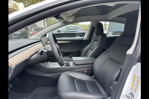 Tesla Model 3 Standard RWD Plus 60 kWh WARMTEPOMP| TESLA GARANTIE VOLLEDIG T/M 06-2027/80.000KM | AANDRIJFLIJN EN ACCU T/M 06-2031/192.000KM|