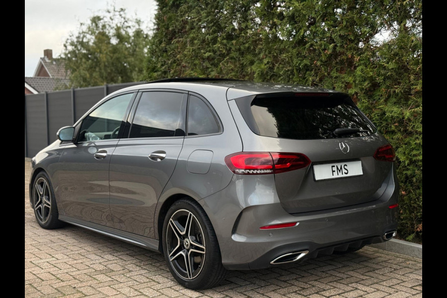 Mercedes-Benz B-Klasse B200 AMG Line Premium Plus Mercedes-Benz B-Klasse B200 AMG Line Premium Plus