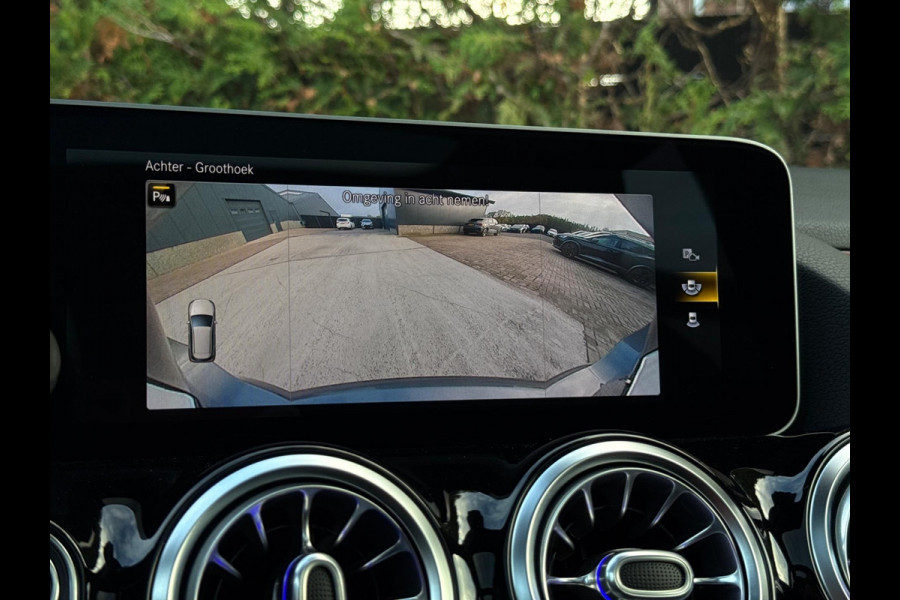 Mercedes-Benz B-Klasse B200 AMG Line Premium Plus Mercedes-Benz B-Klasse B200 AMG Line Premium Plus