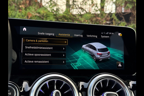 Mercedes-Benz B-Klasse B200 AMG Line Premium Plus Mercedes-Benz B-Klasse B200 AMG Line Premium Plus