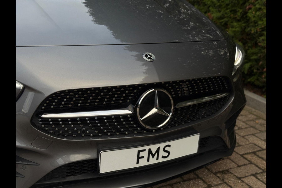 Mercedes-Benz B-Klasse B200 AMG Line Premium Plus Mercedes-Benz B-Klasse B200 AMG Line Premium Plus