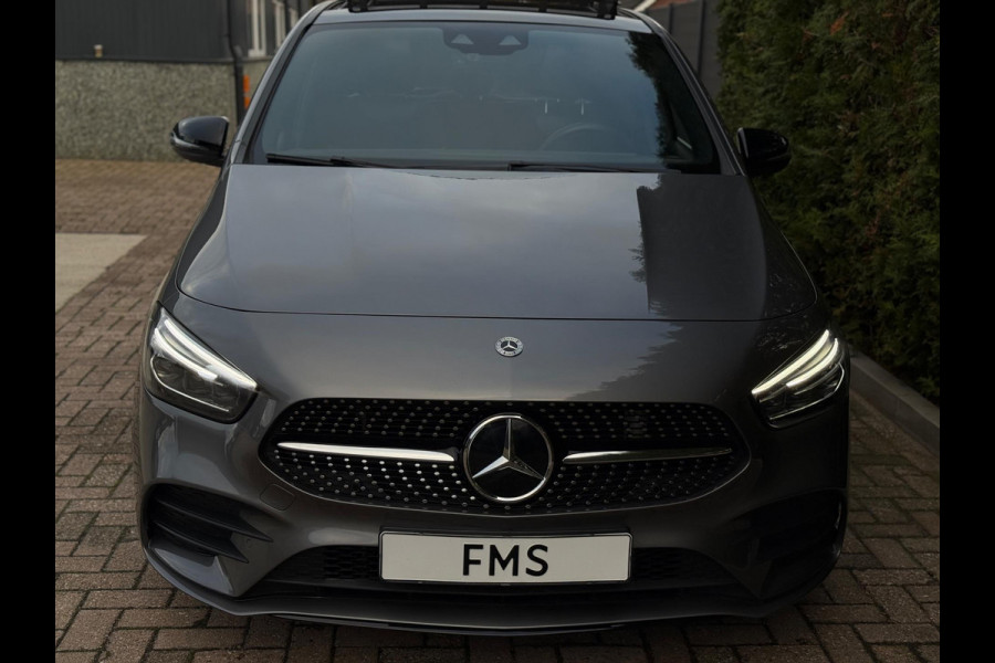 Mercedes-Benz B-Klasse B200 AMG Line Premium Plus Mercedes-Benz B-Klasse B200 AMG Line Premium Plus