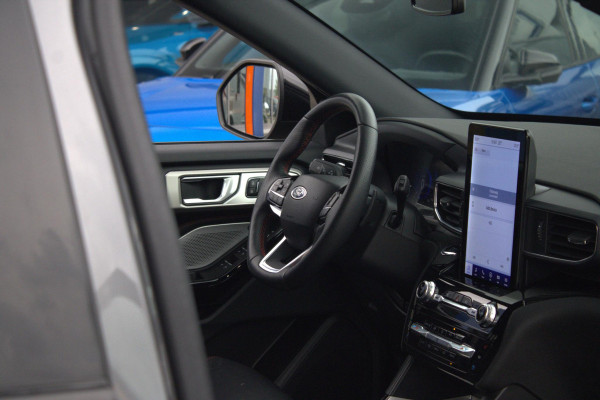 Ford Explorer 3.0 V6 EcoBoost PHEV ST-Line 457pk | Adaptieve Cruise | 2.500kg Trekgewicht | Afneembare Trekhaak | Winterpack | Full Led