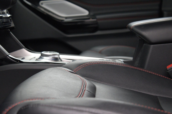 Ford Explorer 3.0 V6 EcoBoost PHEV ST-Line 457pk | Adaptieve Cruise | 2.500kg Trekgewicht | Afneembare Trekhaak | Winterpack | Full Led