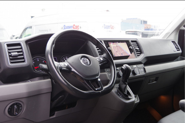 Volkswagen Crafter 35 2.0 TDI L3H2 177PK AUT. LED, TREKHAAK, LEDER, ADAPT. CRUISE, CAMERA, STUUR VERWARMING, VOORRUIT VERWARMING, GLASSLOOK, NL AUT