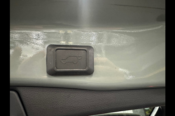 Toyota RAV4 2.5 Hybrid Executive 360 cam / Pano/ Leer/ Toyota RAV4 2.5 Hybrid Executive 360 cam / Pano/ Leer/