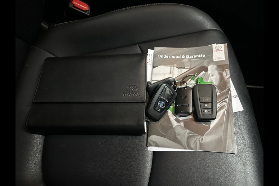 Toyota RAV4 2.5 Hybrid Executive 360 cam / Pano/ Leer/ Toyota RAV4 2.5 Hybrid Executive 360 cam / Pano/ Leer/