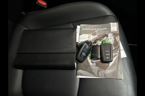 Toyota RAV4 2.5 Hybrid Executive 360 cam / Pano/ Leer/ Toyota RAV4 2.5 Hybrid Executive 360 cam / Pano/ Leer/