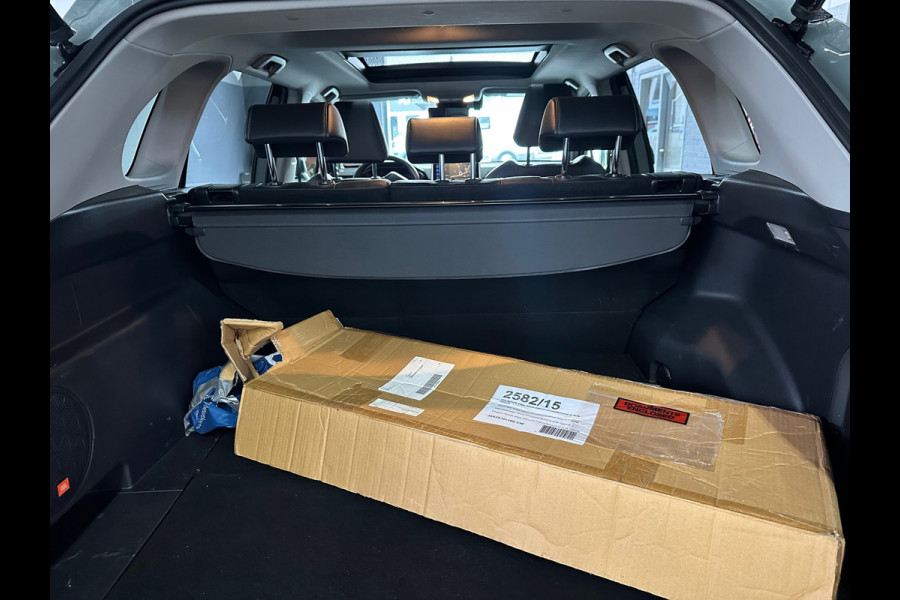 Toyota RAV4 2.5 Hybrid Executive 360 cam / Pano/ Leer/ Toyota RAV4 2.5 Hybrid Executive 360 cam / Pano/ Leer/