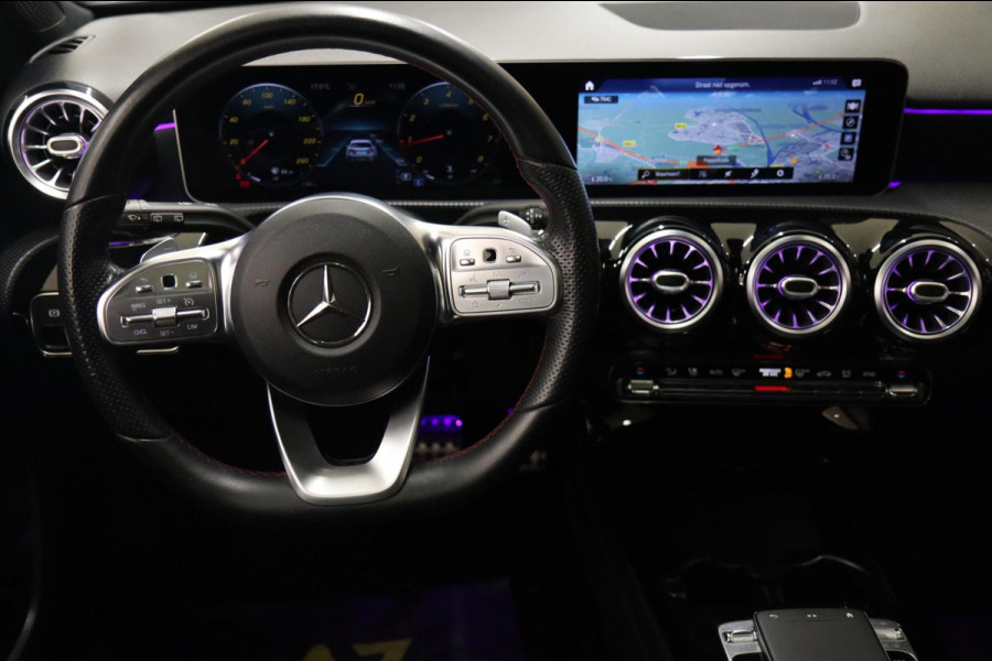 Mercedes-Benz A-Klasse 200 Launch Edition Premium Plus /NAP/ PANO/KEYLESS/BURM/ACC/CAM/VOL Mercedes-Benz A-Klasse 200 Launch Edition Premium Plus /NAP/ PANO/KEYLESS/BURM/ACC/CAM/VOL