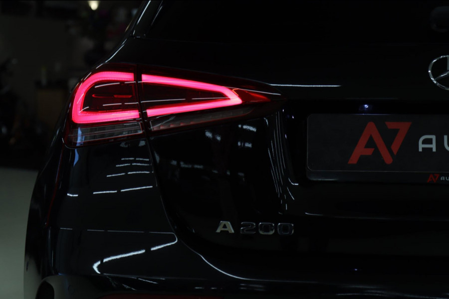 Mercedes-Benz A-Klasse 200 Launch Edition Premium Plus /NAP/ PANO/KEYLESS/BURM/ACC/CAM/VOL Mercedes-Benz A-Klasse 200 Launch Edition Premium Plus /NAP/ PANO/KEYLESS/BURM/ACC/CAM/VOL