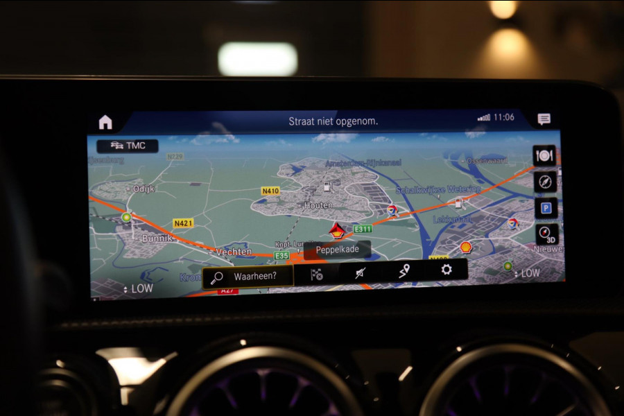 Mercedes-Benz A-Klasse 200 Launch Edition Premium Plus /NAP/ PANO/KEYLESS/BURM/ACC/CAM/VOL Mercedes-Benz A-Klasse 200 Launch Edition Premium Plus /NAP/ PANO/KEYLESS/BURM/ACC/CAM/VOL