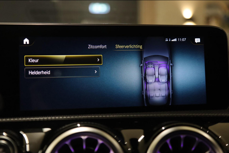 Mercedes-Benz A-Klasse 200 Launch Edition Premium Plus /NAP/ PANO/KEYLESS/BURM/ACC/CAM/VOL Mercedes-Benz A-Klasse 200 Launch Edition Premium Plus /NAP/ PANO/KEYLESS/BURM/ACC/CAM/VOL