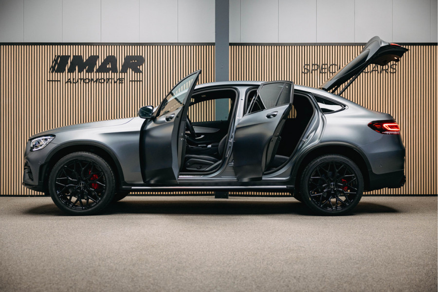 Mercedes-Benz GLC Coupé 300e 4MATIC Business Solution AMG | Grijs matte | Trekhaak | Stoelverwarming voor & achter | Mercedes-Benz GLC Coupé 300e 4MATIC Business Solution AMG | Grijs matte | Trekhaak | Stoelverwarming voor & achter |