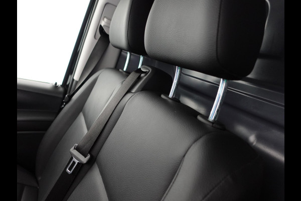 Mercedes-Benz Vito 114 CDI Lang Automaat Navigatie Airco Bluetooth Camera Trekhaak Mercedes-Benz Vito 114 CDI Lang Automaat Navigatie Airco Bluetooth Camera Trekhaak