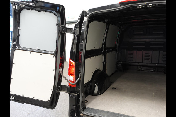 Mercedes-Benz Vito 114 CDI Lang Automaat Navigatie Airco Bluetooth Camera Trekhaak Mercedes-Benz Vito 114 CDI Lang Automaat Navigatie Airco Bluetooth Camera Trekhaak