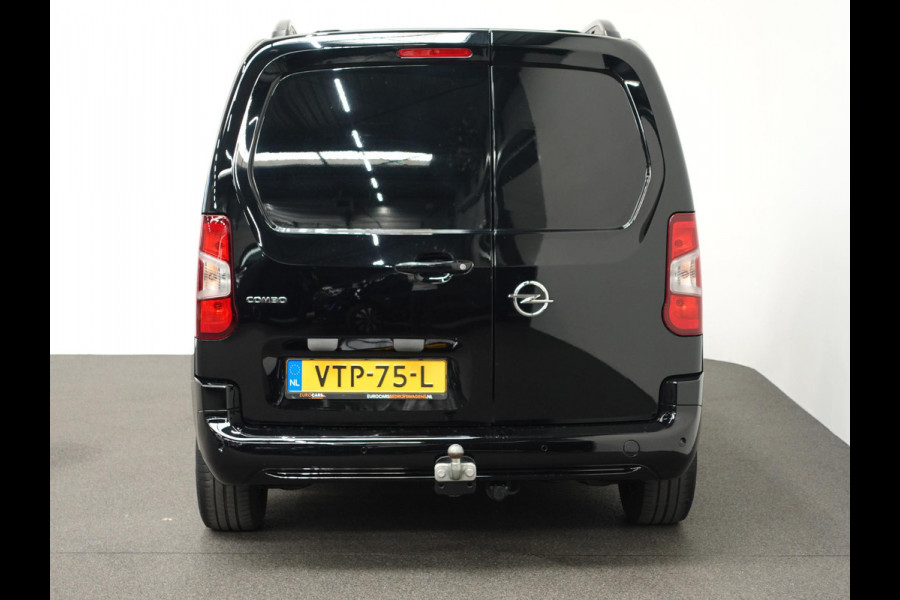 Opel Combo 1.5D L1H1 Edition 3-zits Airco Navigatie  Trekhaak parkeersensoren Opel Combo 1.5D L1H1 Edition 3-zits Airco Navigatie  Trekhaak parkeersensoren