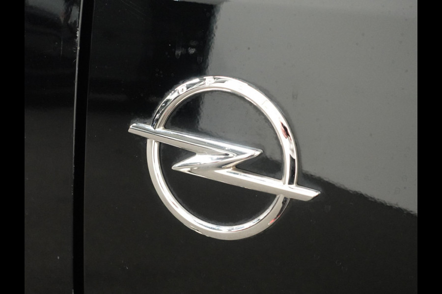 Opel Combo 1.5D L1H1 Edition 3-zits Airco Navigatie  Trekhaak parkeersensoren Opel Combo 1.5D L1H1 Edition 3-zits Airco Navigatie  Trekhaak parkeersensoren