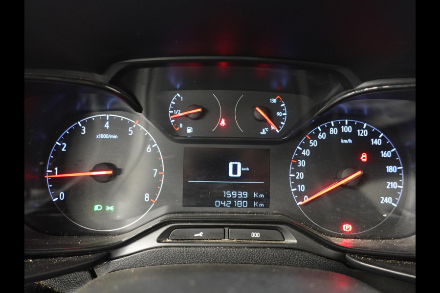 Opel Combo 1.5D L1H1 Edition 3-zits Airco Navigatie  Trekhaak parkeersensoren Opel Combo 1.5D L1H1 Edition 3-zits Airco Navigatie  Trekhaak parkeersensoren