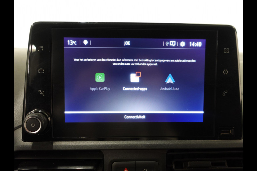 Opel Combo 1.5D L1H1 Edition 3-zits Airco Navigatie  Trekhaak parkeersensoren Opel Combo 1.5D L1H1 Edition 3-zits Airco Navigatie  Trekhaak parkeersensoren