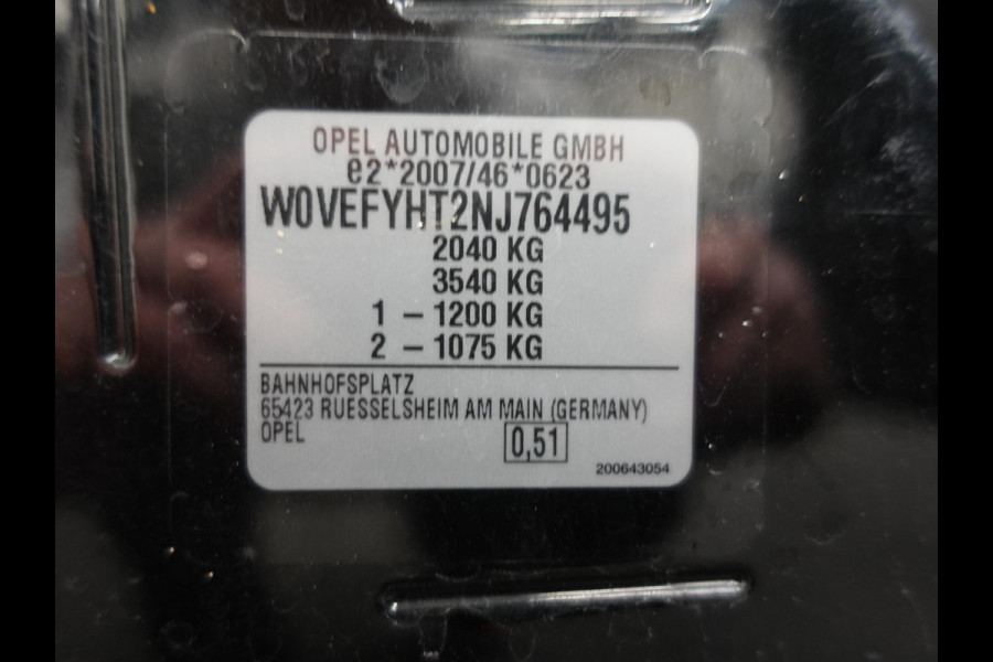 Opel Combo 1.5D L1H1 Edition 3-zits Airco Navigatie  Trekhaak parkeersensoren Opel Combo 1.5D L1H1 Edition 3-zits Airco Navigatie  Trekhaak parkeersensoren