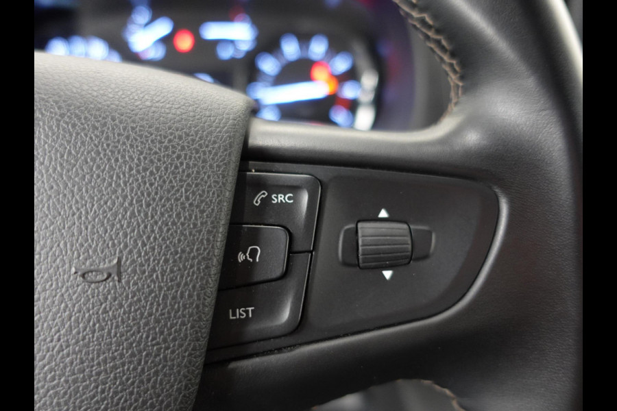 Opel Vivaro 2.0 CDTI L3H1 145PK Dubbele Cabine Edition Airco Navigatie Trekhaak Carplay Opel Vivaro 2.0 CDTI L3H1 145PK Dubbele Cabine Edition Airco Navigatie Trekhaak Carplay