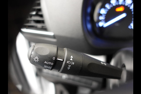 Opel Vivaro 2.0 CDTI L3H1 145PK Dubbele Cabine Edition Airco Navigatie Trekhaak Carplay Opel Vivaro 2.0 CDTI L3H1 145PK Dubbele Cabine Edition Airco Navigatie Trekhaak Carplay