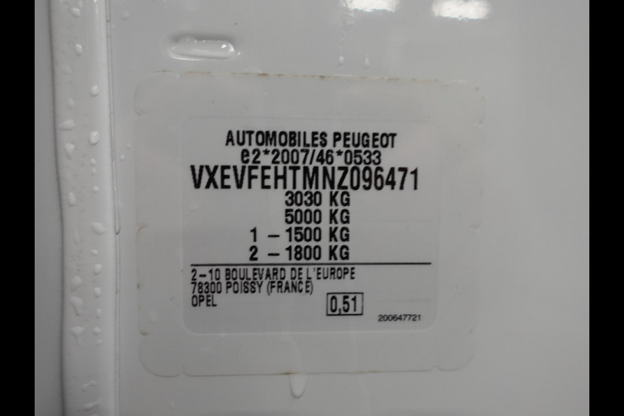 Opel Vivaro 2.0 CDTI L3H1 145PK Dubbele Cabine Edition Airco Navigatie Trekhaak Carplay Opel Vivaro 2.0 CDTI L3H1 145PK Dubbele Cabine Edition Airco Navigatie Trekhaak Carplay