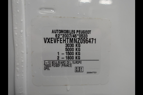 Opel Vivaro 2.0 CDTI L3H1 145PK Dubbele Cabine Edition Airco Navigatie Trekhaak Carplay Opel Vivaro 2.0 CDTI L3H1 145PK Dubbele Cabine Edition Airco Navigatie Trekhaak Carplay