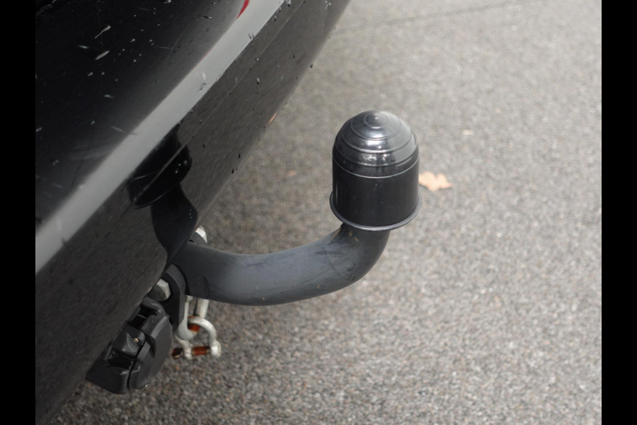 Peugeot Expert 100pk L2H1 Premium Apple Carplay / Android Auto Cruise control Airco DAB+ 3zits Lichtmetalen velgen