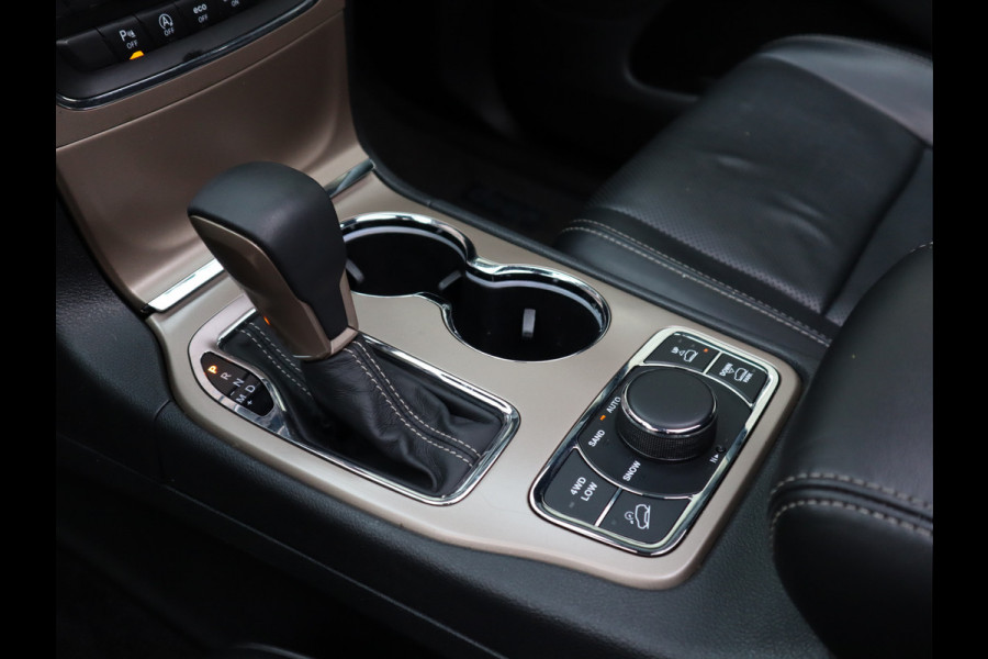 Jeep Grand Cherokee 3.0 CRD Overland - NL Auto - 3,5t KG Trekhaak - Grijs Kenteken