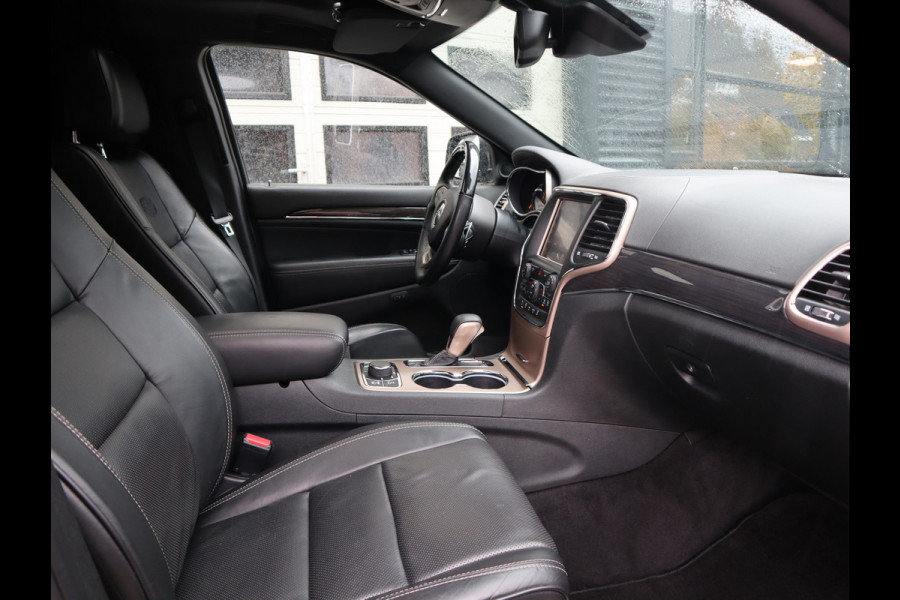 Jeep Grand Cherokee 3.0 CRD Overland - NL Auto - 3,5t KG Trekhaak - Grijs Kenteken