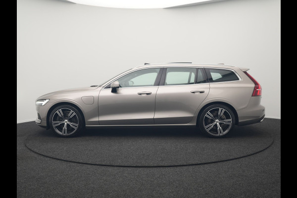 Volvo V60 T8 Twin Engine AWD Inscription Plug In Hybrid 390pk Dealer O.H. PHEV | Trekhaak Af Fabriek | Panodak | Adaptive Cruise | Head Up | Harman & Kardon | Lederen Sportstoelen Memory & Verwarmd | Blis | Pilot Assist | Spotify | Navigatie | Virtual | DAB | Volvo V60 T8 Twin Engine AWD Inscription Plug In Hybrid 390pk Dealer O.H. PHEV | Trekhaak Af Fabriek | Panodak | Adaptive Cruise | Head Up | Harman & Kardon | Lederen Sportstoelen Memory & Verwarmd | Blis | Pilot Assist | Spotify | Navigatie | Virtual | DAB |