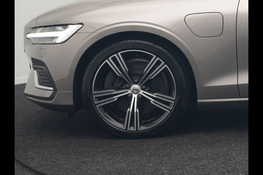 Volvo V60 T8 Twin Engine AWD Inscription Plug In Hybrid 390pk Dealer O.H. PHEV | Trekhaak Af Fabriek | Panodak | Adaptive Cruise | Head Up | Harman & Kardon | Lederen Sportstoelen Memory & Verwarmd | Blis | Pilot Assist | Spotify | Navigatie | Virtual | DAB | Volvo V60 T8 Twin Engine AWD Inscription Plug In Hybrid 390pk Dealer O.H. PHEV | Trekhaak Af Fabriek | Panodak | Adaptive Cruise | Head Up | Harman & Kardon | Lederen Sportstoelen Memory & Verwarmd | Blis | Pilot Assist | Spotify | Navigatie | Virtual | DAB |