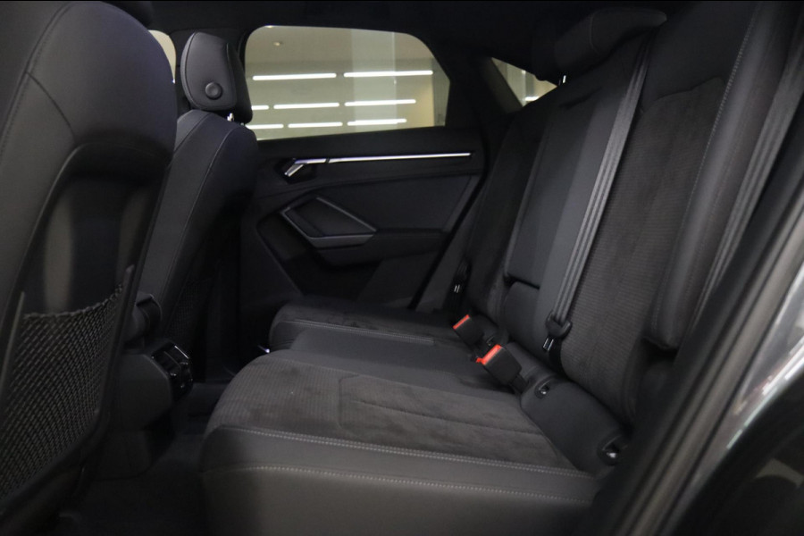 Audi Q3 Sportback 45 TFSI e S Edition PANO/B&O/360CAM/BLINDES/KEYLES/VOL Audi Q3 Sportback 45 TFSI e S Edition PANO/B&O/360CAM/BLINDES/KEYLES/VOL