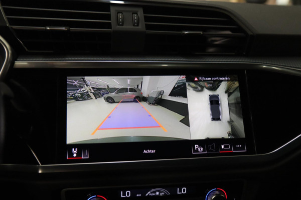 Audi Q3 Sportback 45 TFSI e S Edition PANO/B&O/360CAM/BLINDES/KEYLES/VOL Audi Q3 Sportback 45 TFSI e S Edition PANO/B&O/360CAM/BLINDES/KEYLES/VOL
