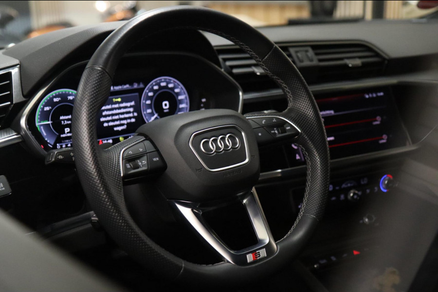 Audi Q3 Sportback 45 TFSI e S Edition PANO/B&O/360CAM/BLINDES/KEYLES/VOL Audi Q3 Sportback 45 TFSI e S Edition PANO/B&O/360CAM/BLINDES/KEYLES/VOL