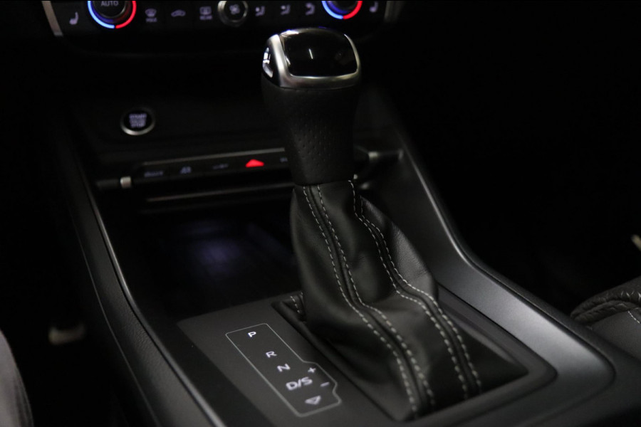 Audi Q3 Sportback 45 TFSI e S Edition PANO/B&O/360CAM/BLINDES/KEYLES/VOL Audi Q3 Sportback 45 TFSI e S Edition PANO/B&O/360CAM/BLINDES/KEYLES/VOL