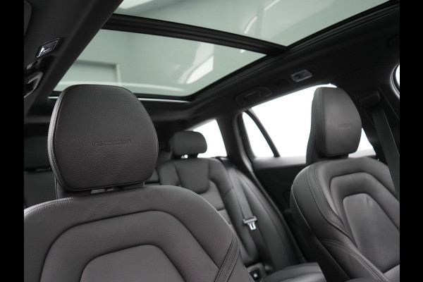 Volvo V60 T8 Twin Engine AWD Inscription Plug In Hybrid 390pk Dealer O.H. PHEV | Trekhaak Af Fabriek | Panodak | Adaptive Cruise | Head Up | Harman & Kardon | Lederen Sportstoelen Memory & Verwarmd | Blis | Pilot Assist | Spotify | Navigatie | Virtual | DAB | Volvo V60 T8 Twin Engine AWD Inscription Plug In Hybrid 390pk Dealer O.H. PHEV | Trekhaak Af Fabriek | Panodak | Adaptive Cruise | Head Up | Harman & Kardon | Lederen Sportstoelen Memory & Verwarmd | Blis | Pilot Assist | Spotify | Navigatie | Virtual | DAB |