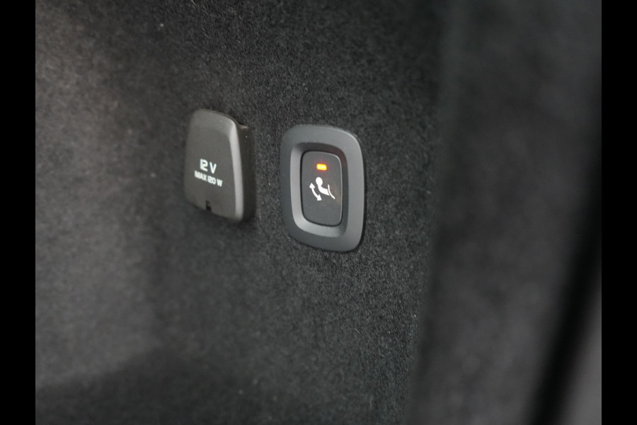 Volvo V60 T8 Twin Engine AWD Inscription Plug In Hybrid 390pk Dealer O.H. PHEV | Trekhaak Af Fabriek | Panodak | Adaptive Cruise | Head Up | Harman & Kardon | Lederen Sportstoelen Memory & Verwarmd | Blis | Pilot Assist | Spotify | Navigatie | Virtual | DAB | Volvo V60 T8 Twin Engine AWD Inscription Plug In Hybrid 390pk Dealer O.H. PHEV | Trekhaak Af Fabriek | Panodak | Adaptive Cruise | Head Up | Harman & Kardon | Lederen Sportstoelen Memory & Verwarmd | Blis | Pilot Assist | Spotify | Navigatie | Virtual | DAB |