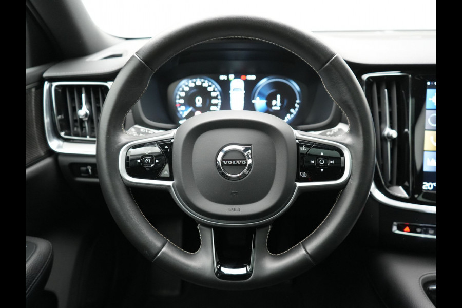Volvo V60 T8 Twin Engine AWD Inscription Plug In Hybrid 390pk Dealer O.H. PHEV | Trekhaak Af Fabriek | Panodak | Adaptive Cruise | Head Up | Harman & Kardon | Lederen Sportstoelen Memory & Verwarmd | Blis | Pilot Assist | Spotify | Navigatie | Virtual | DAB | Volvo V60 T8 Twin Engine AWD Inscription Plug In Hybrid 390pk Dealer O.H. PHEV | Trekhaak Af Fabriek | Panodak | Adaptive Cruise | Head Up | Harman & Kardon | Lederen Sportstoelen Memory & Verwarmd | Blis | Pilot Assist | Spotify | Navigatie | Virtual | DAB |