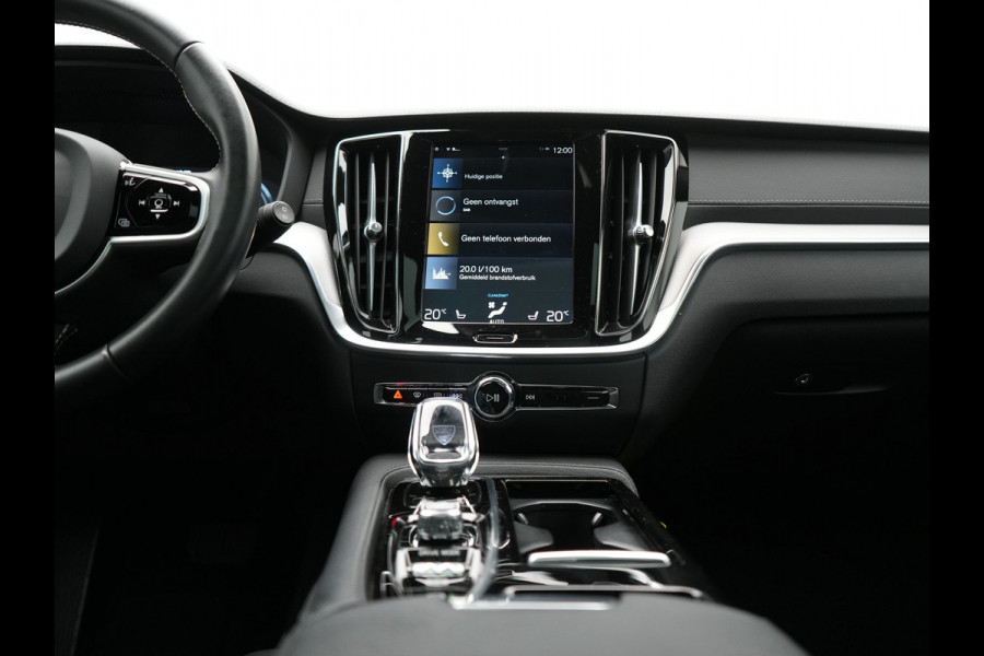 Volvo V60 T8 Twin Engine AWD Inscription Plug In Hybrid 390pk Dealer O.H. PHEV | Trekhaak Af Fabriek | Panodak | Adaptive Cruise | Head Up | Harman & Kardon | Lederen Sportstoelen Memory & Verwarmd | Blis | Pilot Assist | Spotify | Navigatie | Virtual | DAB | Volvo V60 T8 Twin Engine AWD Inscription Plug In Hybrid 390pk Dealer O.H. PHEV | Trekhaak Af Fabriek | Panodak | Adaptive Cruise | Head Up | Harman & Kardon | Lederen Sportstoelen Memory & Verwarmd | Blis | Pilot Assist | Spotify | Navigatie | Virtual | DAB |