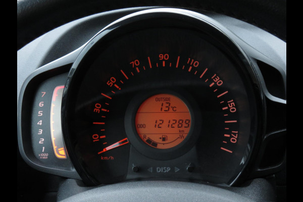 Toyota Aygo 1.0 VVT-i x-joy | HALF LEDER | GROOT SCHERM NAVI | CAMERA | LICHTMETALEN VELGEN | CLIMA-AIRCO | DEALER ONDERHOUDEN | Toyota Aygo 1.0 VVT-i x-joy | HALF LEDER | GROOT SCHERM NAVI | CAMERA | LICHTMETALEN VELGEN | CLIMA-AIRCO | DEALER ONDERHOUDEN |