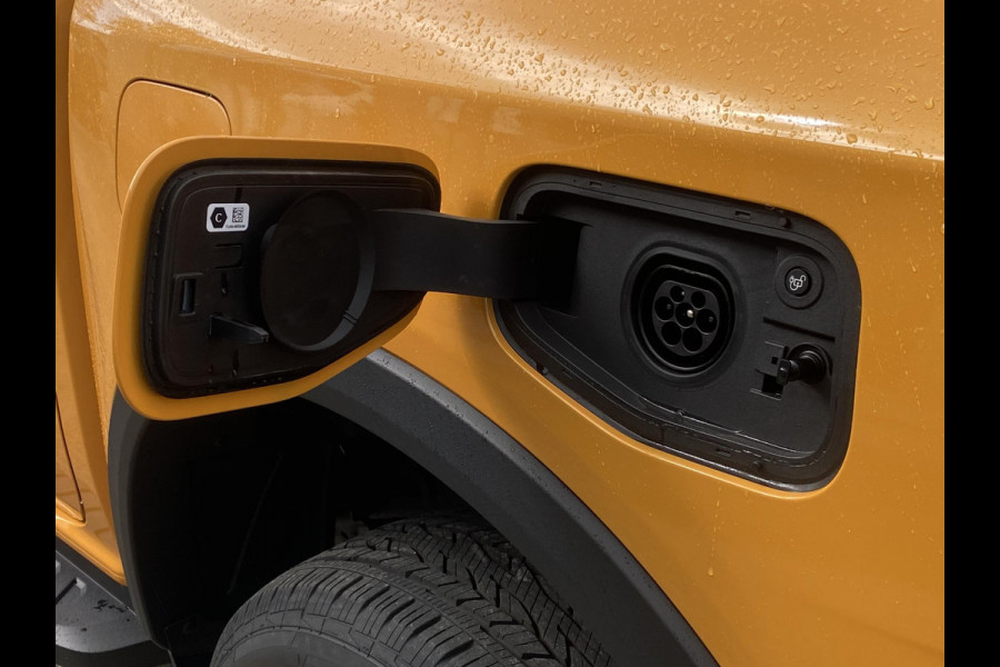 Ford Ranger 2.3 PHEV Wildtrak Double Cab 281pk | 0,99% Renteactie | SCI | 5 persoons! | Technology Pack Plus Trailer | Cargo Area Pack | Power Rollertop | Prijs excl. BTW incl. BPM | laadkabel mode 3 16A | Rijklaar