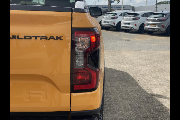 Ford Ranger 2.3 PHEV Wildtrak Double Cab 281pk | 0,99% Renteactie | SCI | 5 persoons! | Technology Pack Plus Trailer | Cargo Area Pack | Power Rollertop | Prijs excl. BTW incl. BPM | laadkabel mode 3 16A | Rijklaar