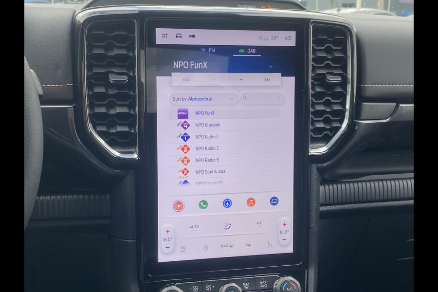 Ford Ranger 2.3 PHEV Wildtrak Double Cab 281pk | 0,99% Renteactie | SCI | 5 persoons! | Technology Pack Plus Trailer | Cargo Area Pack | Power Rollertop | Prijs excl. BTW incl. BPM | laadkabel mode 3 16A | Rijklaar