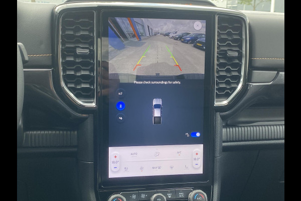 Ford Ranger 2.3 PHEV Wildtrak Double Cab 281pk | 0,99% Renteactie | SCI | 5 persoons! | Technology Pack Plus Trailer | Cargo Area Pack | Power Rollertop | Prijs excl. BTW incl. BPM | laadkabel mode 3 16A | Rijklaar